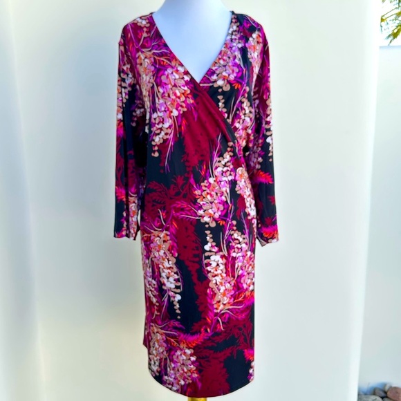 Avenue VIP Floral Dress - Picture 1 of 5